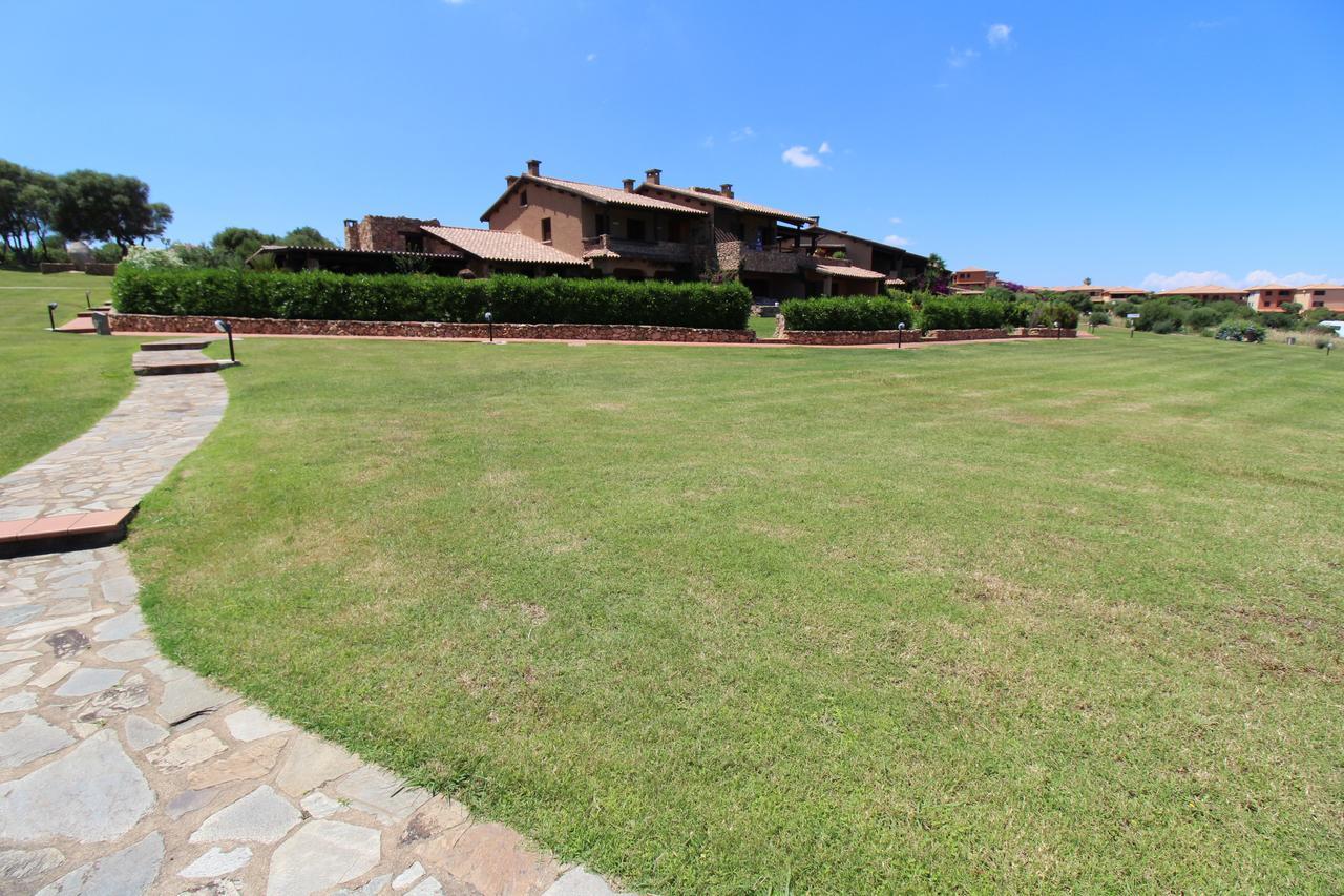 Appartamenti Residence Vela Blu Golfo Aranci Marinella  Exterior photo