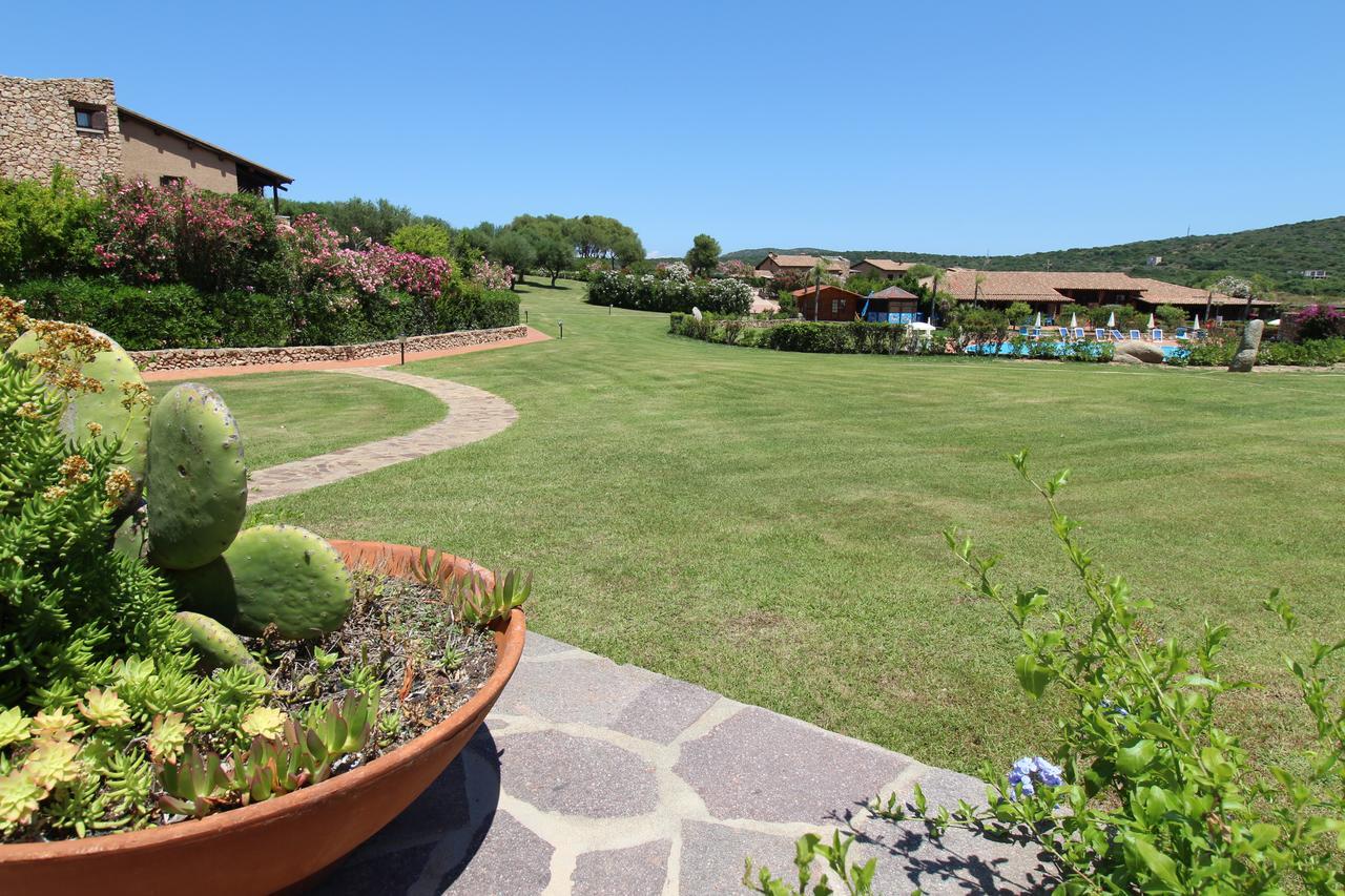 Appartamenti Residence Vela Blu Golfo Aranci Marinella  Exterior photo